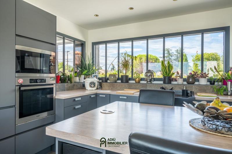 Villa - 174 m² - 6 pièces