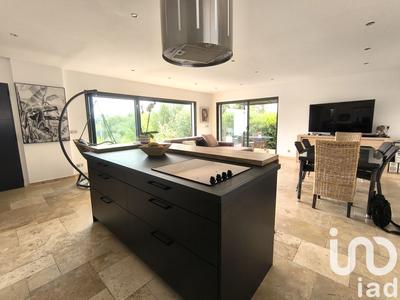 Maison - 154 m² - 5 pièces