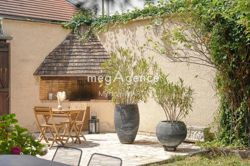 Maison - 150 m² - 5 pièces