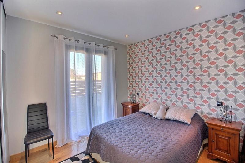 Maison - 182 m² - 5 pièces