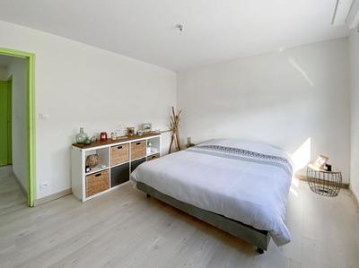 Maison - 97 m² - 4 pièces