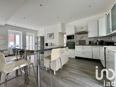 Maison de village - 197 m² - 7 pièces