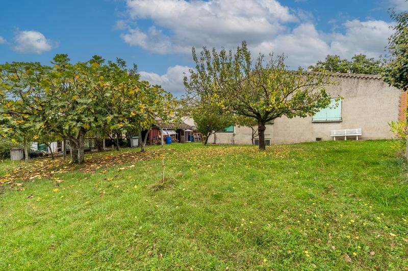 Maison traditionnelle - 174 m² - 7 pièces