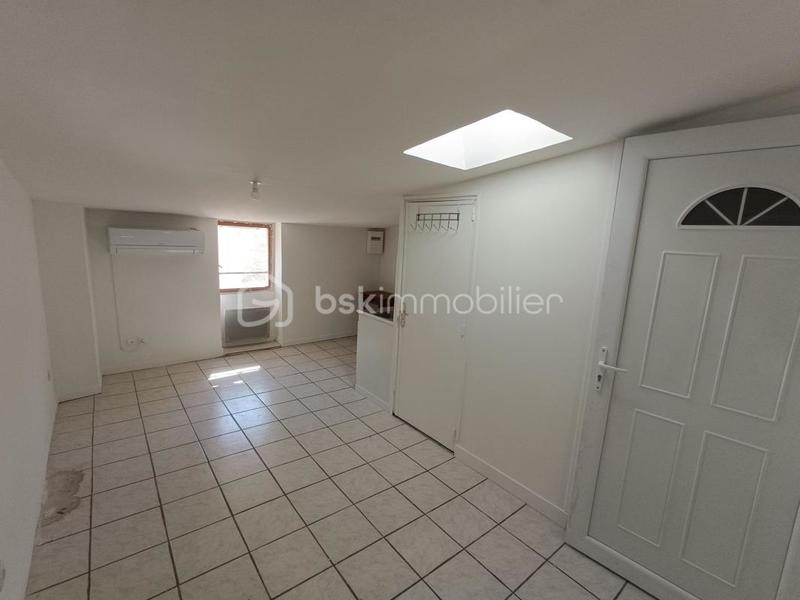 Immeuble - 60 m² - 3 pièces