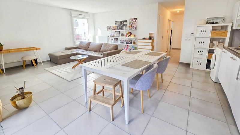 Appartement - 63 m² - 3 pièces