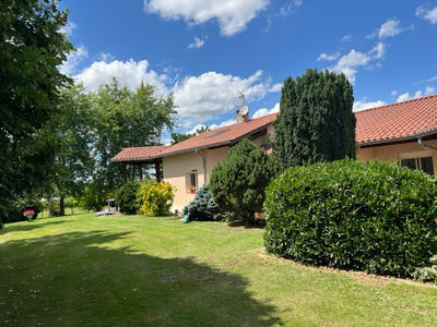 Villa - 170 m² - 6 pièces
