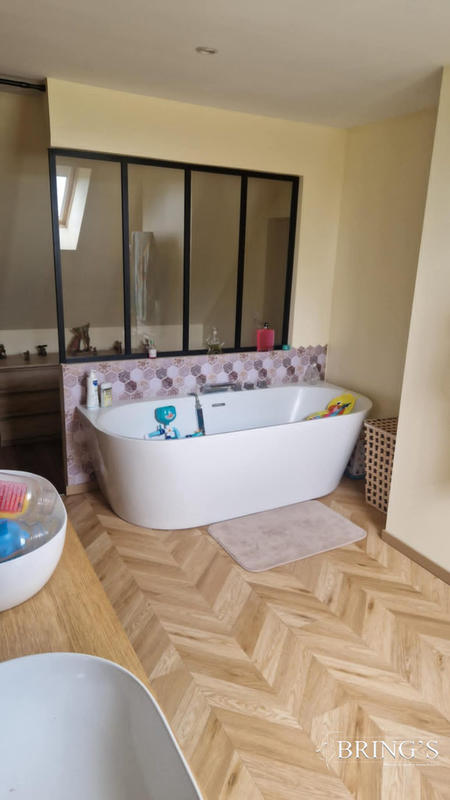 Maison - 136 m² - 5 pièces