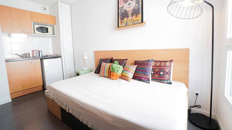 Studio - 24 m² - 1 pièce