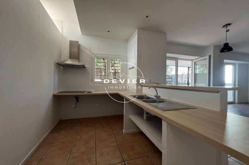 Appartement - 97 m² - 3 pièces