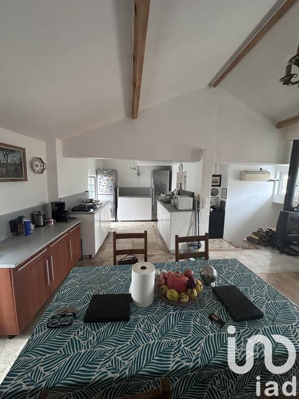 Appartement - 80 m² - 4 pièces