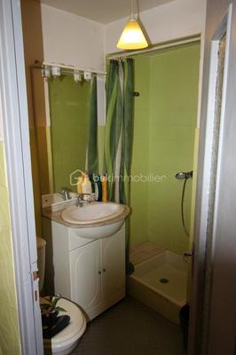 Studio - 88 m² - 5 pièces