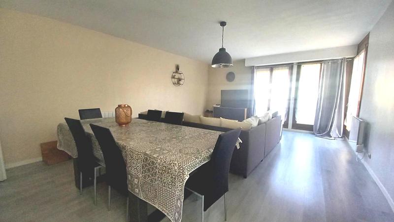 Appartement - 86 m² - 4 pièces