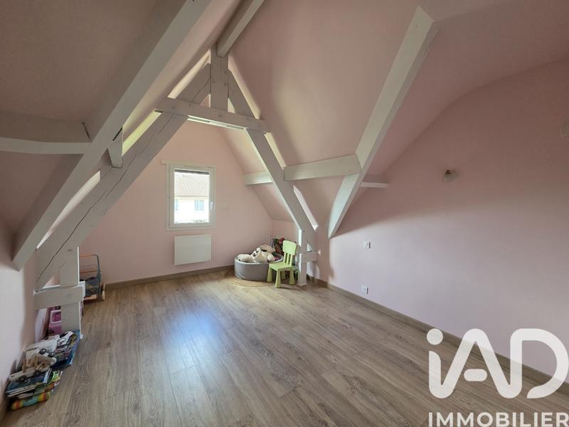 Maison - 136 m² - 7 pièces