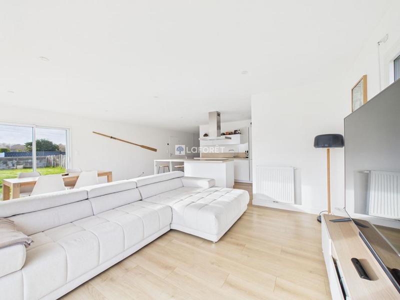 Maison - 95 m² - 4 pièces