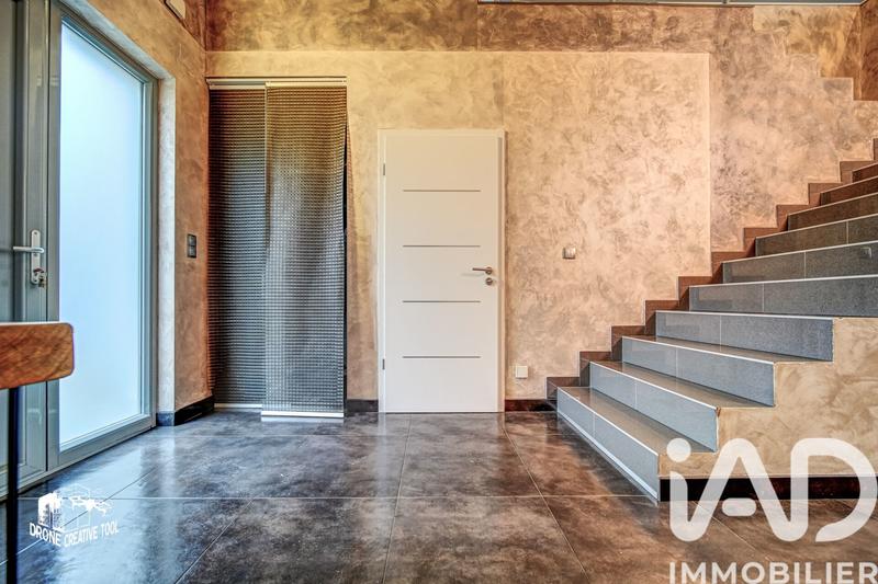 Maison - 264 m² - 6 pièces