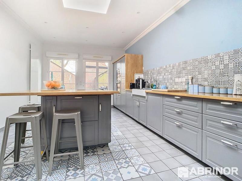 Maison bourgeoise - 162 m² - 7 pièces