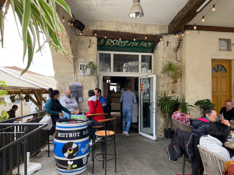 Fonds de commerce - 110 m²