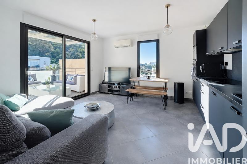 Appartement - 58 m² - 3 pièces