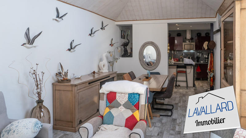 Maison traditionnelle - 85 m² - 5 pièces