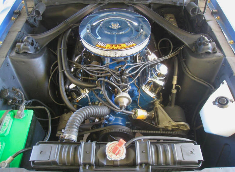 Ford Mustang Coupé V8