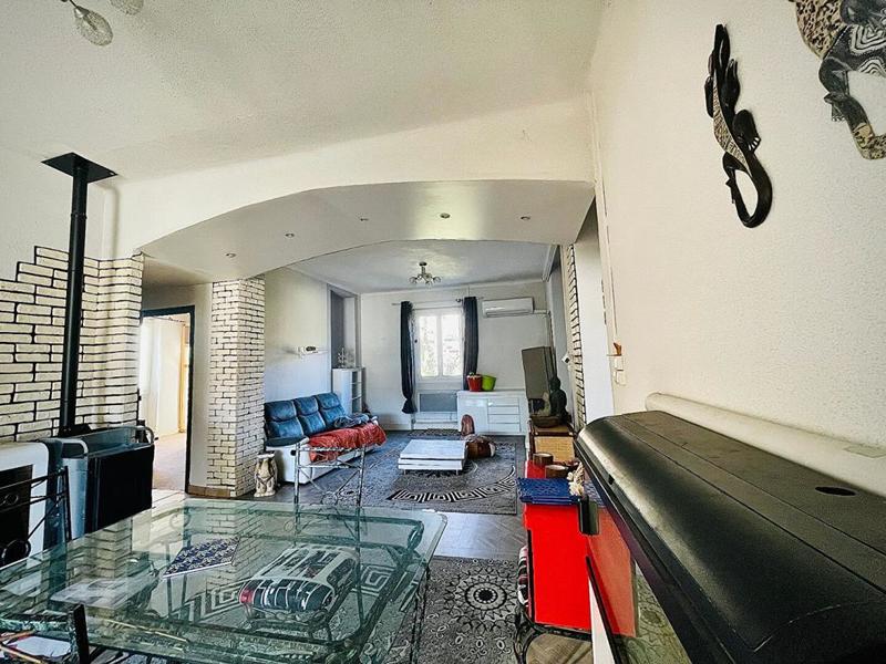 Maison - 198 m² - 7 pièces