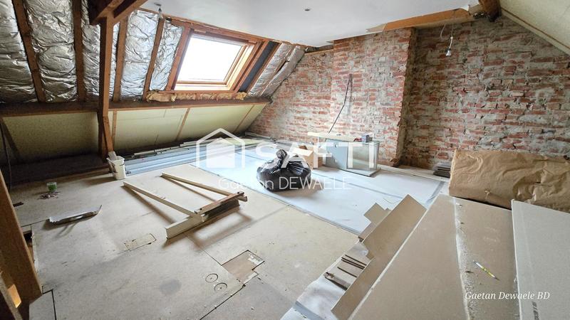 Maison - 92 m² - 5 pièces