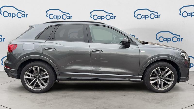 Audi Q3 II 2.0 Tdi 150 s-Tronic7 s line
