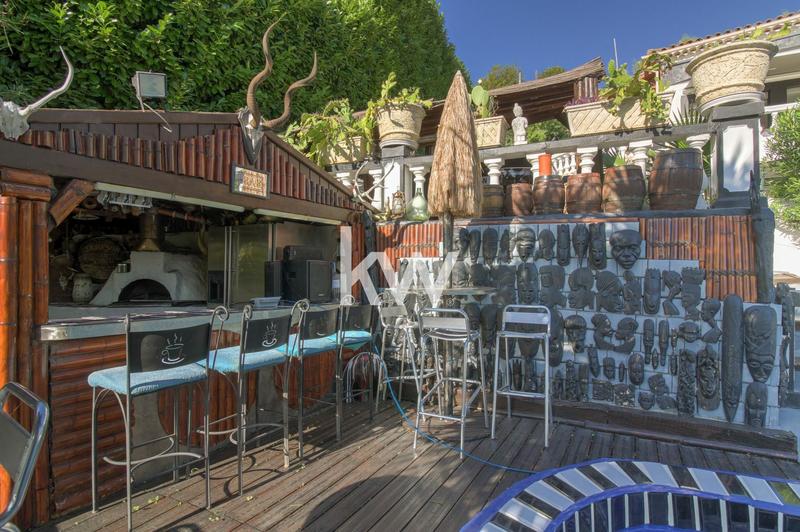 Maison - 147 m² - 6 pièces