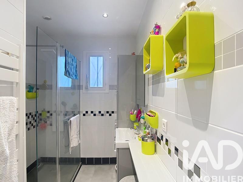 Maison - 75 m² - 5 pièces