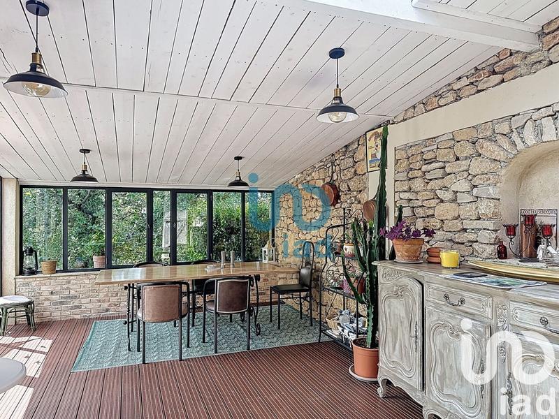 Maison - 272 m² - 10 pièces