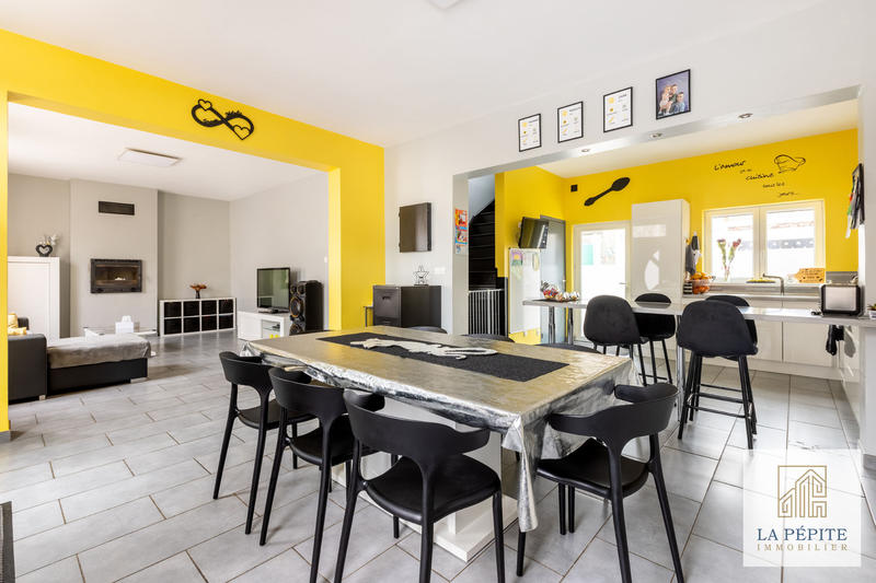 Maison - 133 m² - 5 pièces