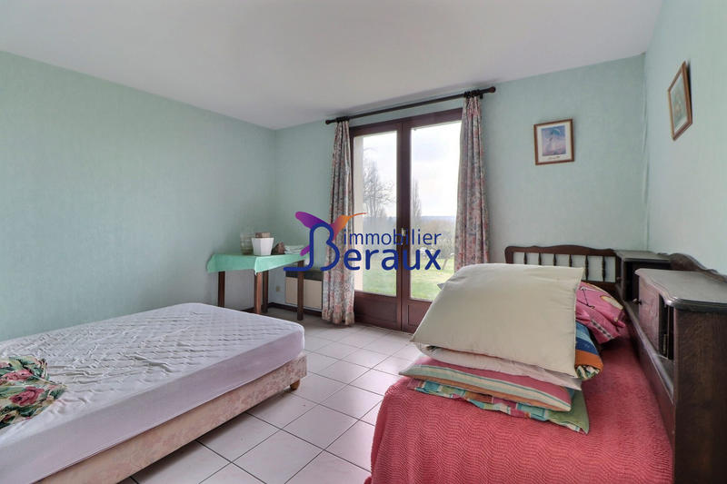 Maison - 302 m² - 10 pièces