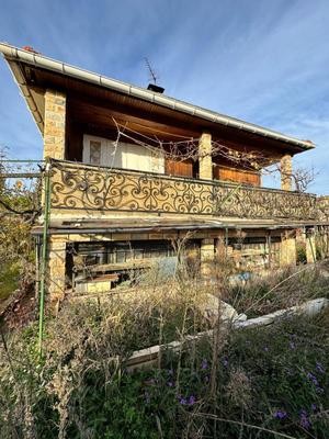 Maison - 189 m² - 3 pièces