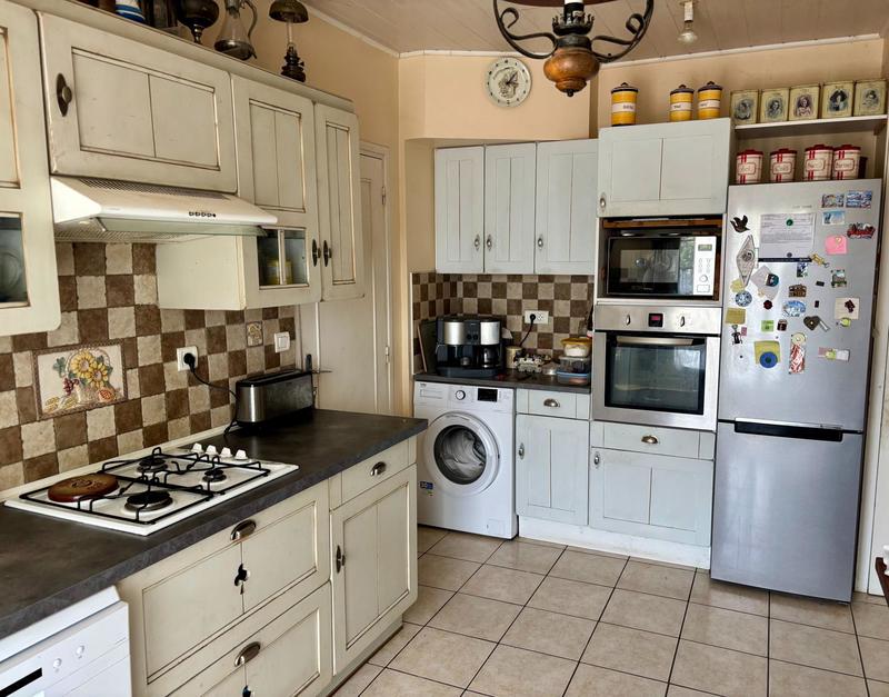 Maison - 185 m² - 7 pièces