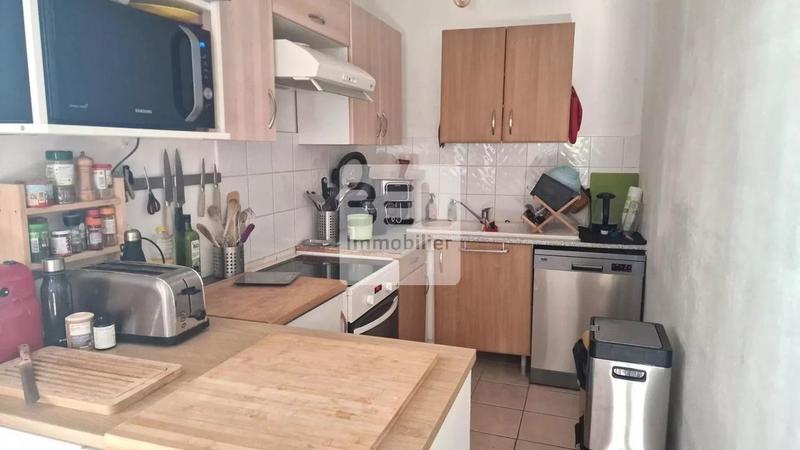 Appartement - 93 m² - 3 pièces