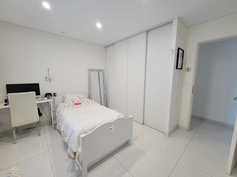 Maison - 165 m² - 7 pièces