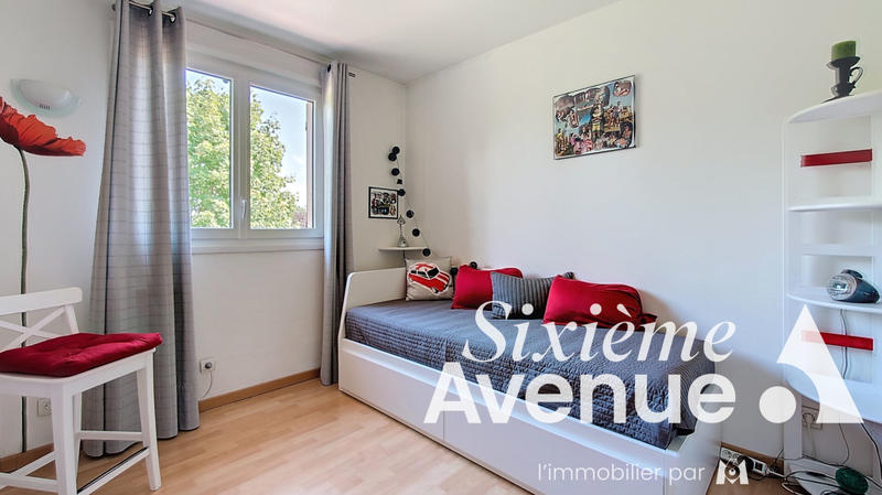 Maison - 111 m² - 5 pièces