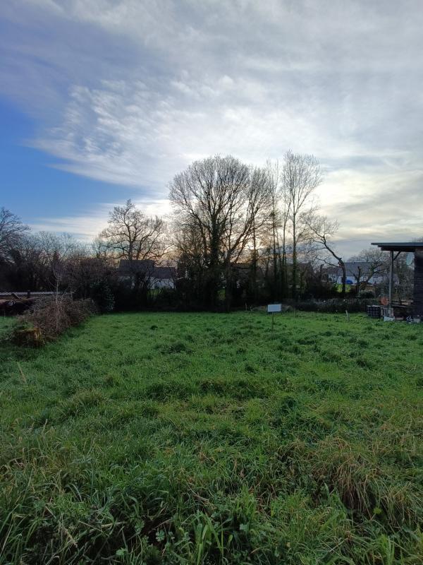 Terrain constructible - 556 m²