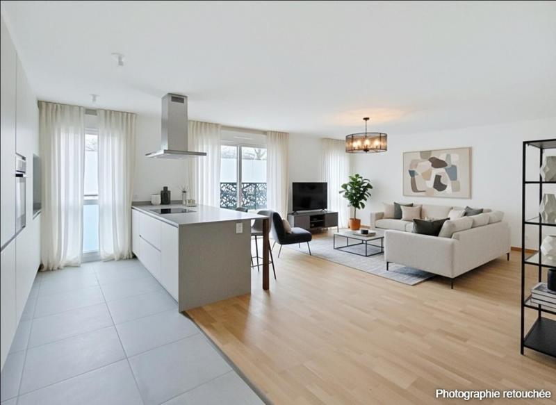 Appartement - 99 m² - 4 pièces