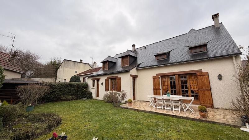 Maison - 165 m² - 7 pièces