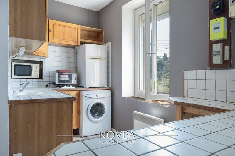 Maison traditionnelle - 259 m² - 8 pièces