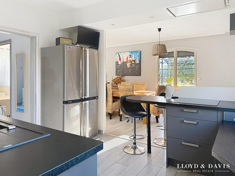 Maison contemporaine - 137 m² - 4 pièces