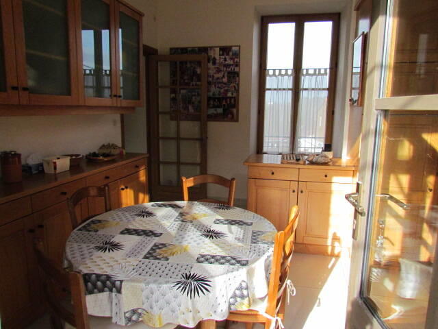 Maison - 205 m² - 10 pièces