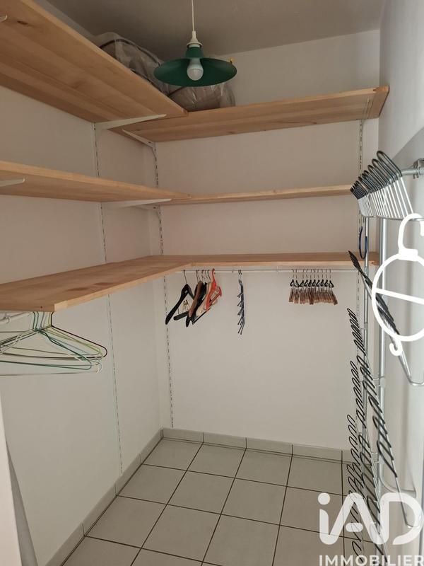 Maison - 220 m² - 8 pièces