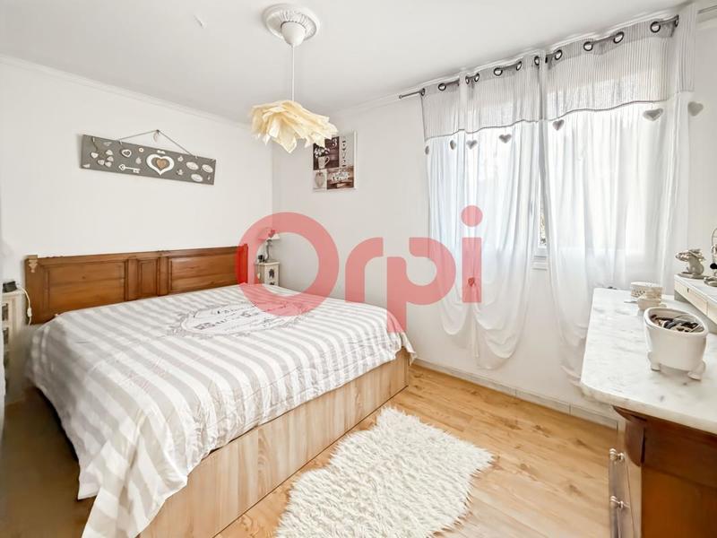 Appartement - 84 m² - 3 pièces