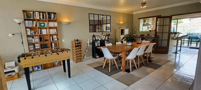 Maison - 171 m² - 6 pièces