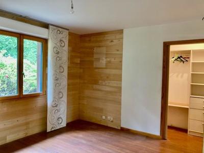 Maison - 177 m² - 6 pièces