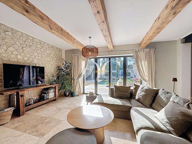 Mas - 164 m² - 5 pièces