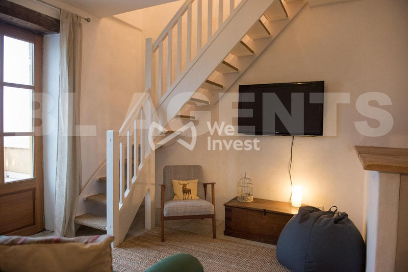 Maison - 200 m² - 8 pièces