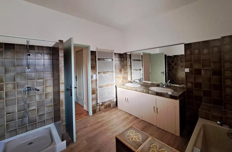 Appartement - 112 m² - 3 pièces